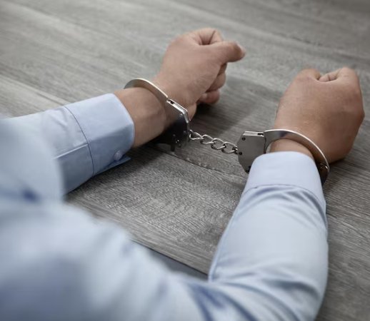 bail1